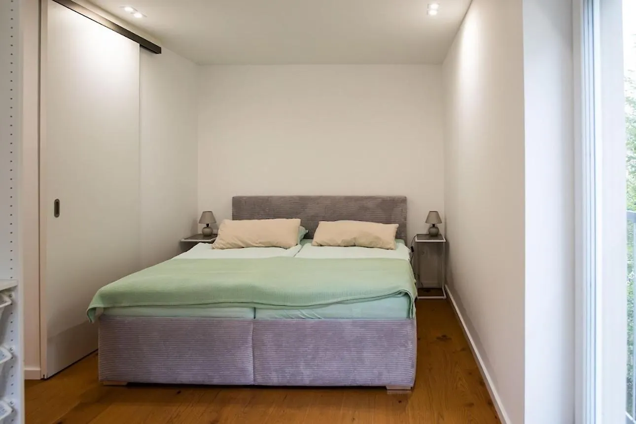 Schoene, Zentrale Wohnung Fuer 4 Personen Augsburg